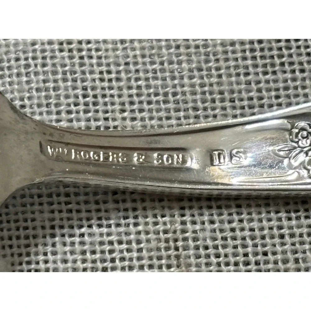 Vintage Wm Rogers And Son Silver Plated Toddler Infant Spoon 1950's Rose EUC
